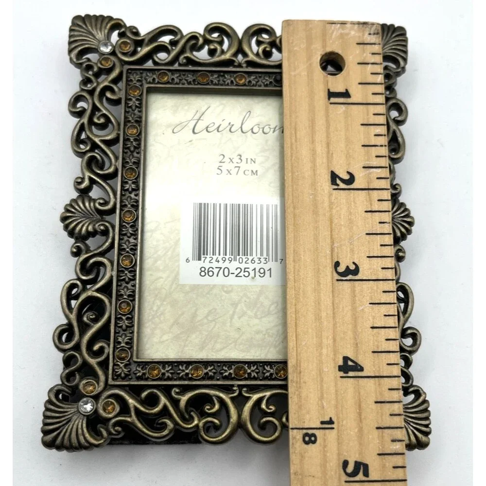 Heirloom elegant small